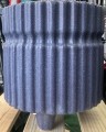 Osłonka na nóżkach na kwiaty ozdobna plastikowa 15,5x14,5 cm