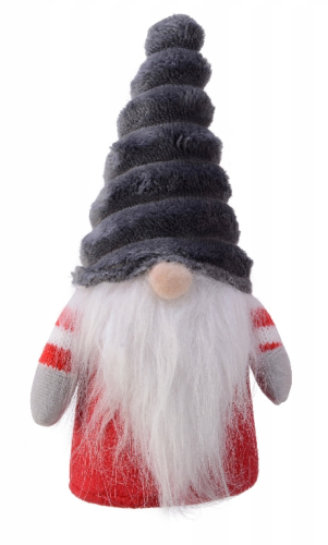 Skrzat w czapce figurka świąteczna 20 cm