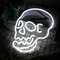 Neon LED czaszka ścienny 25x32,5x1,6cm na baterie + USB