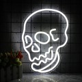 Neon LED czaszka ścienny 25x32,5x1,6cm na baterie + USB
