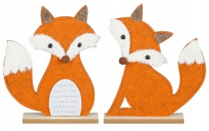 Dekoracyjna figurka filcowa lisek na drewnie 25x1x31cm ozdoba jesienna