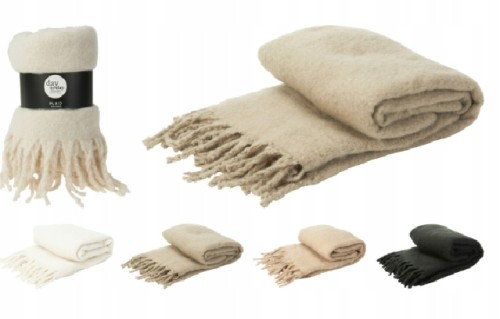 Koc dekoracyjny 160x130 cm z frędzlami miękki różne kolory 1szt