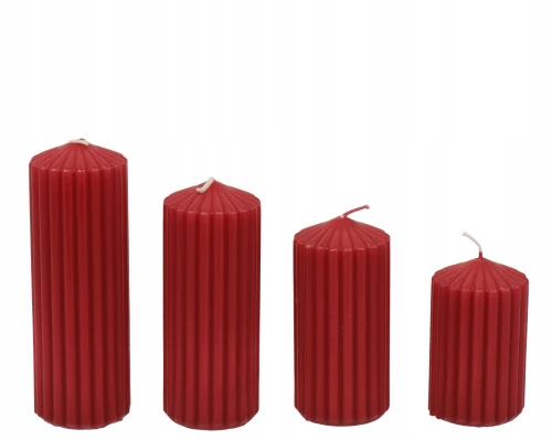 Świece stołowe parafinowe klasyczne ryflowane czerwone 5cm 4 sztuki
