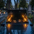 Lampion lustrzany szklany znicz 3D ruchomy płomień dioda 19cm 1szt